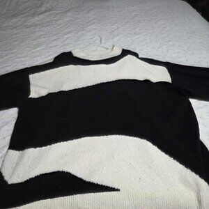 AVA &VIV 4X Black &White Metallic V-Neck Pullover Sweater